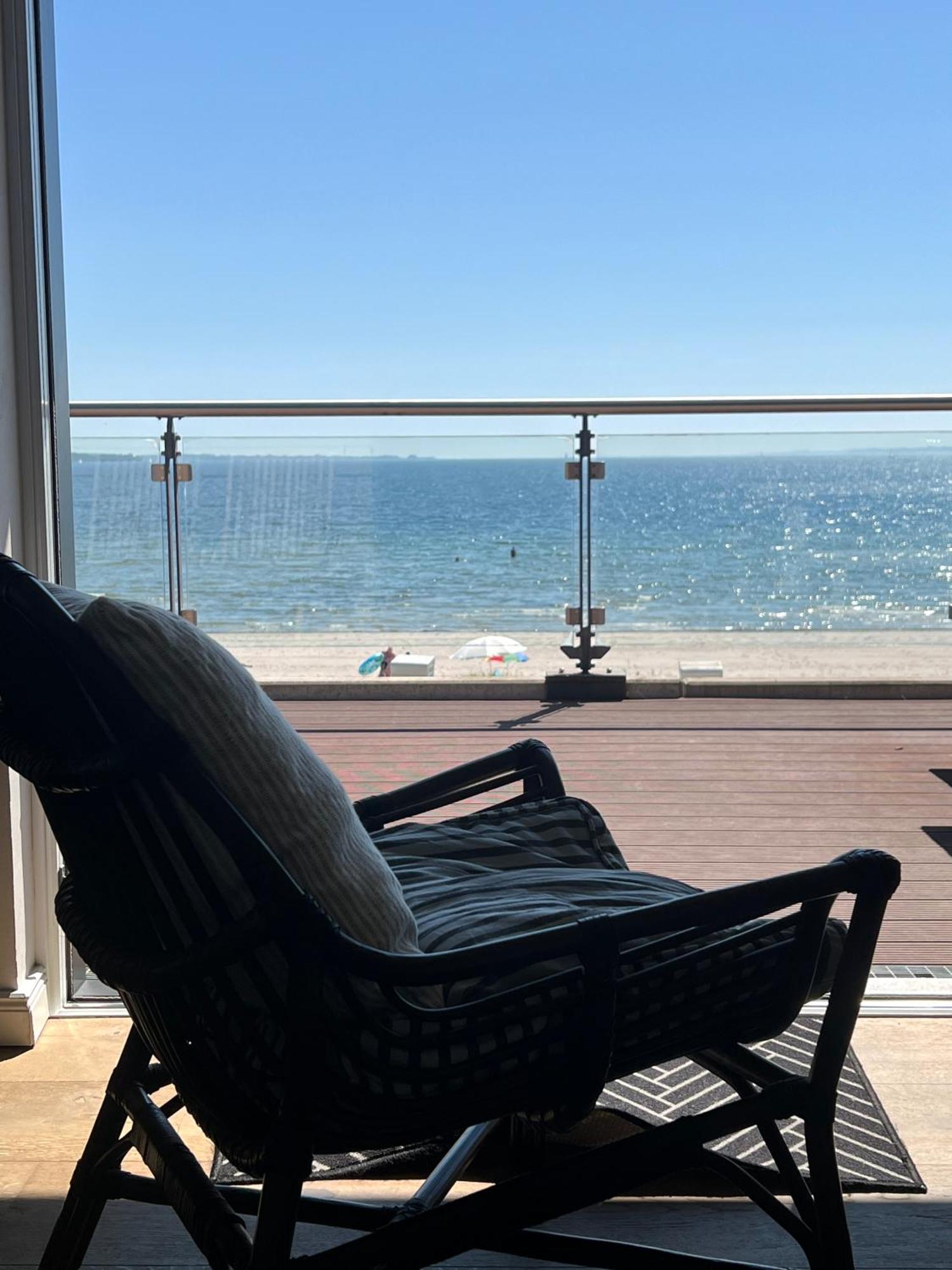 Ostsee-Strandhaus-Holnis 格吕克斯堡 外观 照片